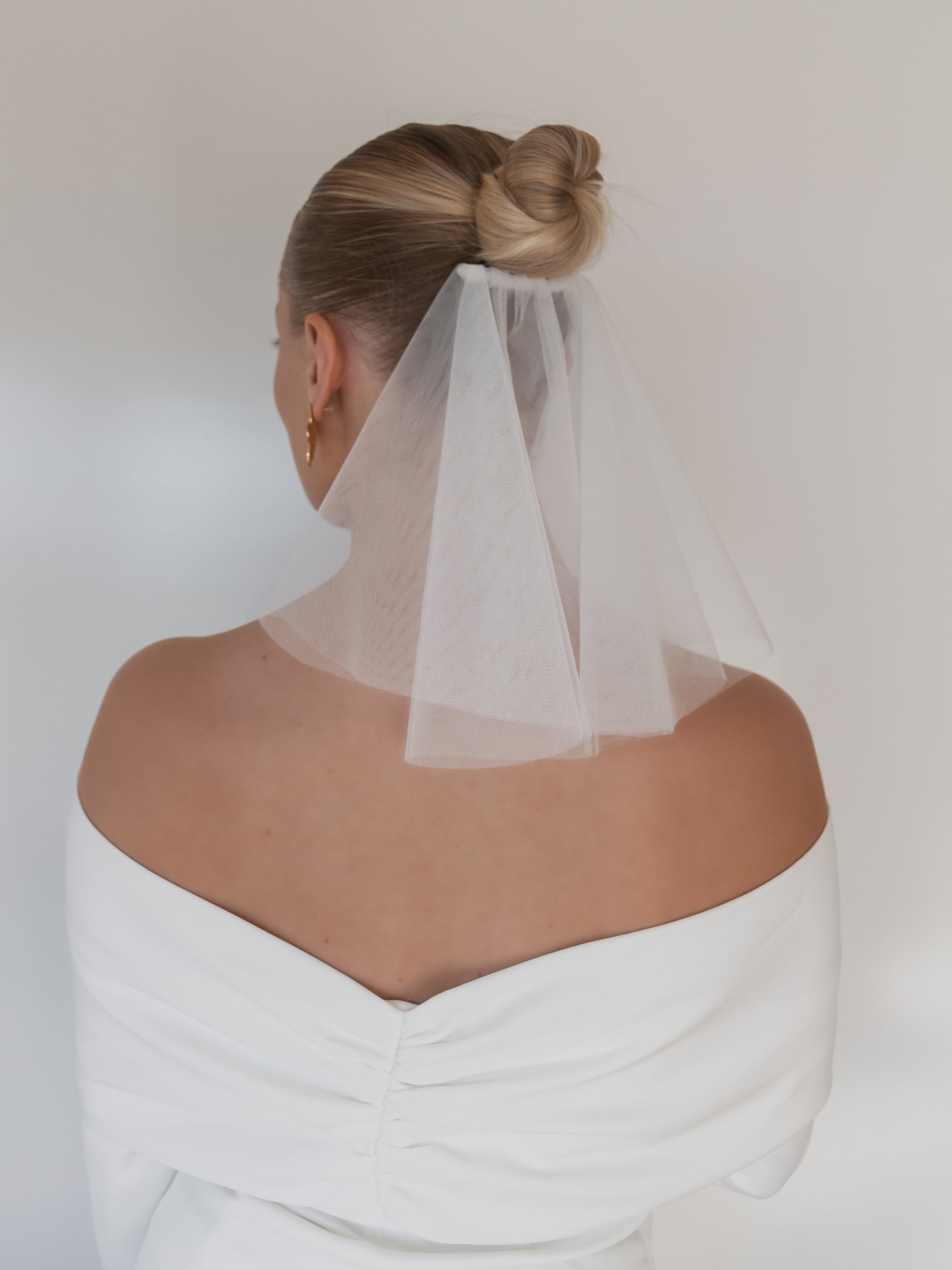 Heidi short veil, bridal shower veil, hens party veil,made to order, australian made, high quality, affordable veil