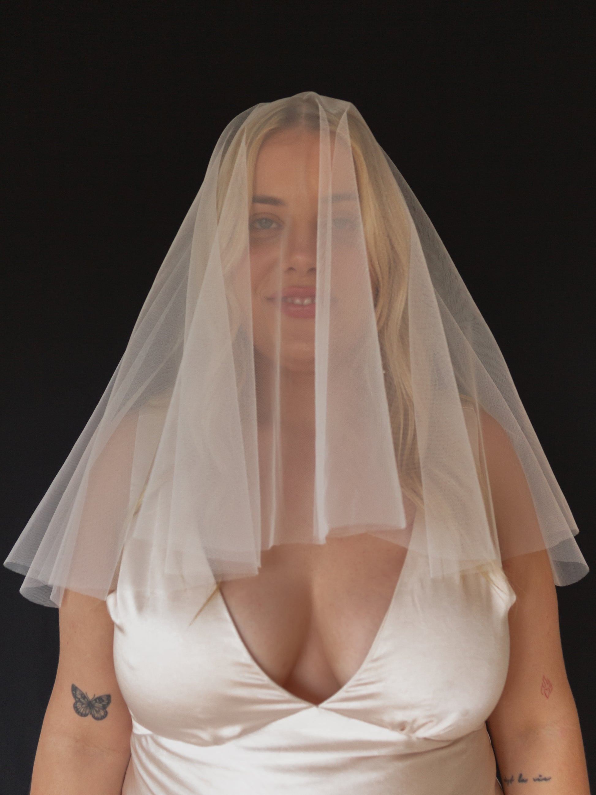 Medium length drop veil, with blusher, made to order, affordable veil, high quality,velo veils